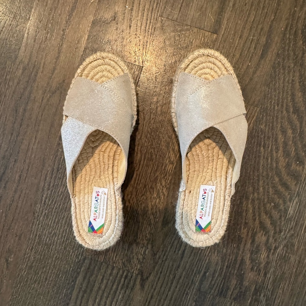 Alpargatus Shimmery Silver/Gold Espadrille Slides